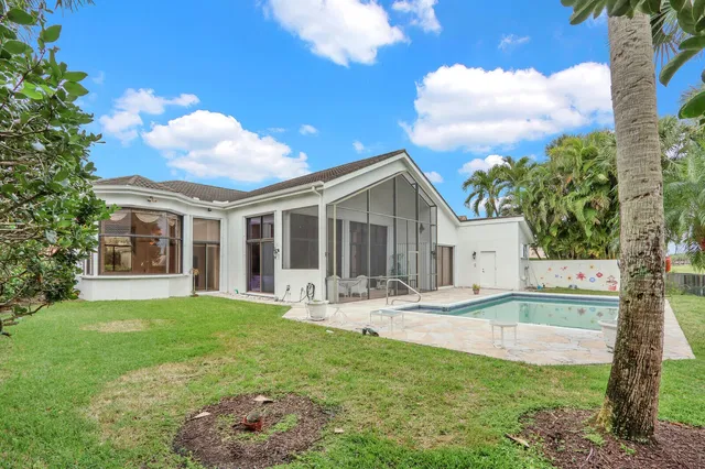 Frenchman's Creek Residence photo 26