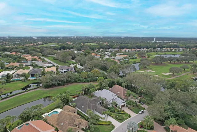 Frenchman's Creek Residence photo 36
