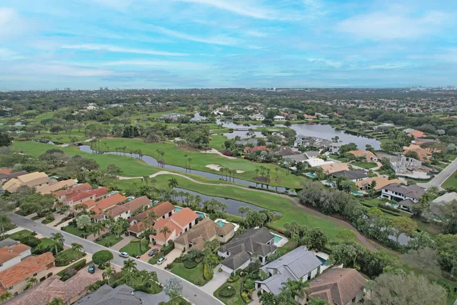 Frenchman's Creek Residence photo 37