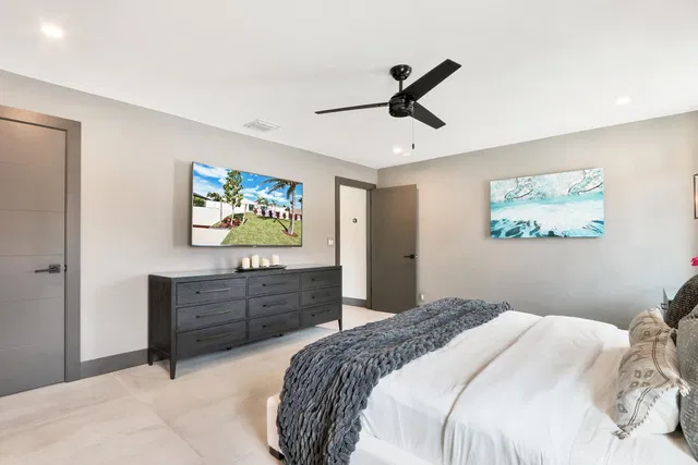 Residence photo 39