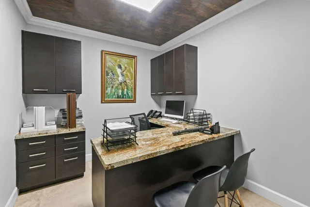  Unit 126 photo 16