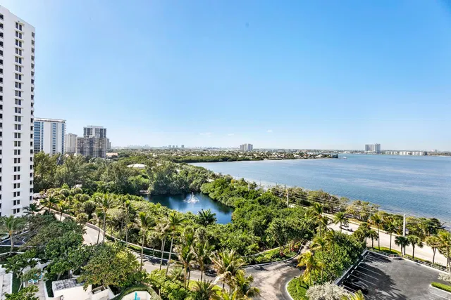 Singer Island Unit 9d photo 4