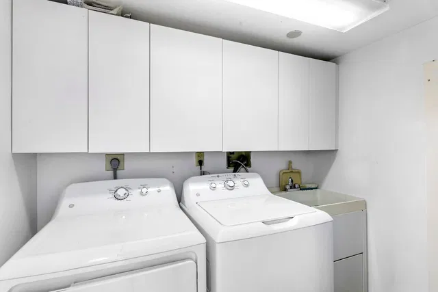 Singer Island Unit 9d photo 29