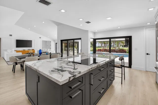 St. Andrews Country Club Residence photo 9