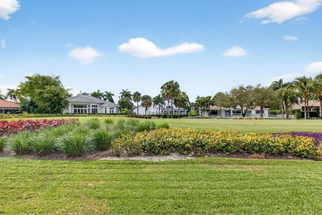 St. Andrews Country Club Residence photo 34
