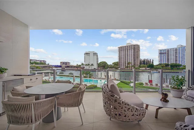 Boca Raton Unit 206 photo 4
