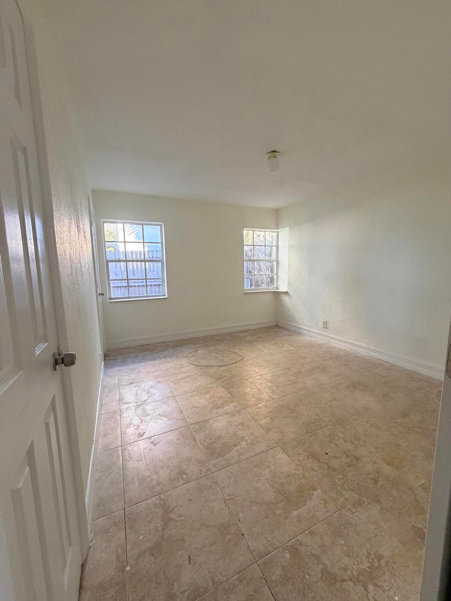 West Palm Beach Residence photo 9