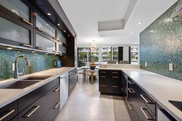 130 Sunrise Avenue #201
