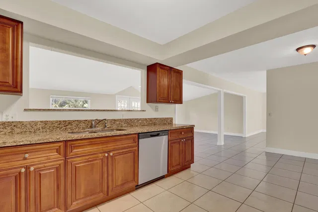 Residence photo 18