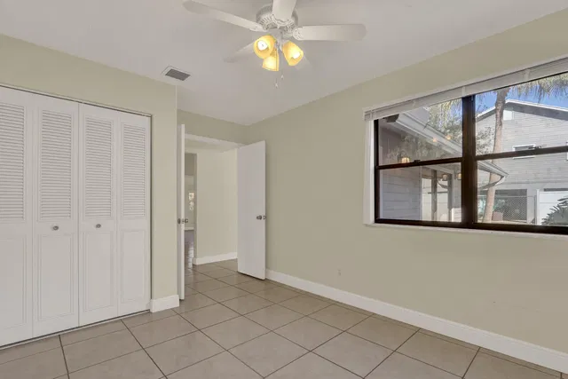 Residence photo 20