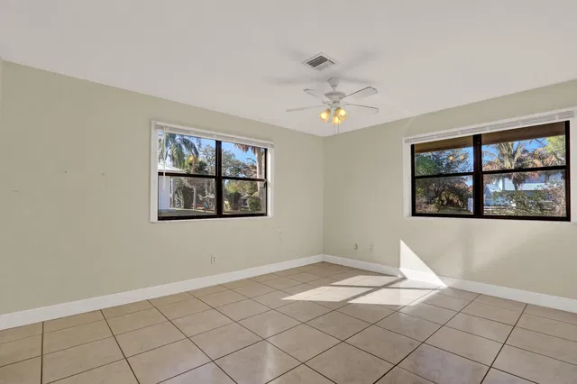 Residence photo 21