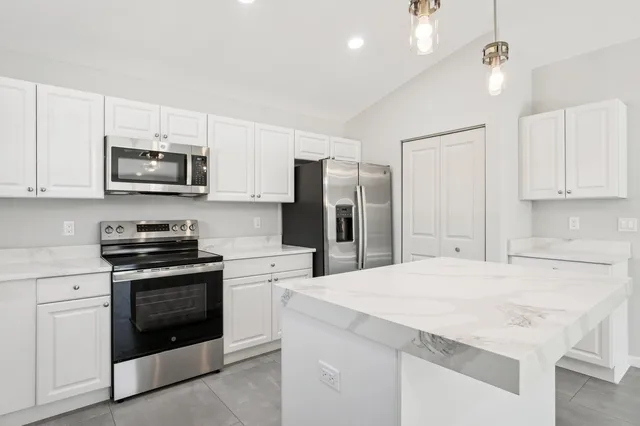  Residence photo 5