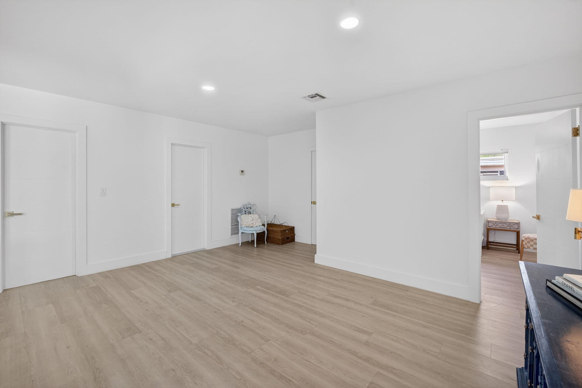 Residence photo 62