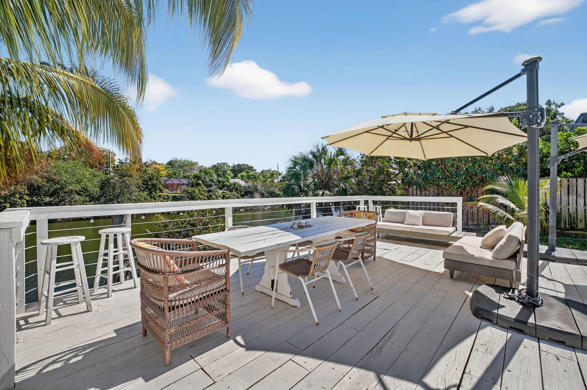 Residence photo 72