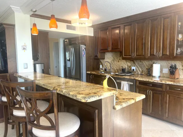 Singer Island Unit 906 photo 11