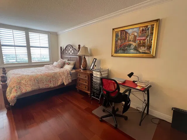 Singer Island Unit 906 photo 25