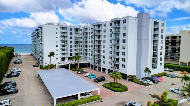 The Patrician of Palm Beach Unit 520 photo 20