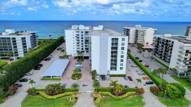 The Patrician of Palm Beach Unit 520 photo 22