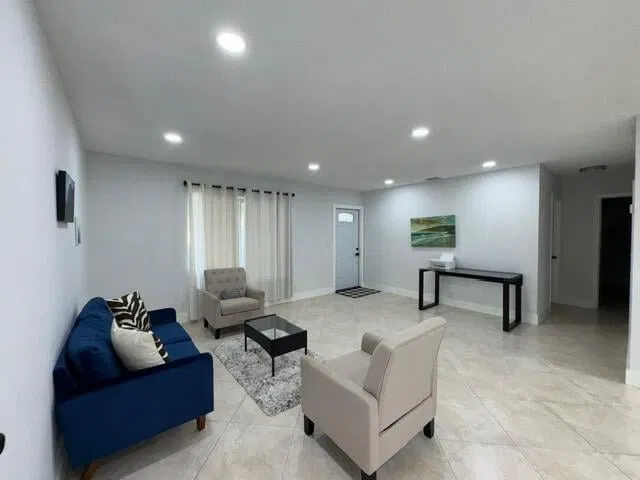 Residence photo 11