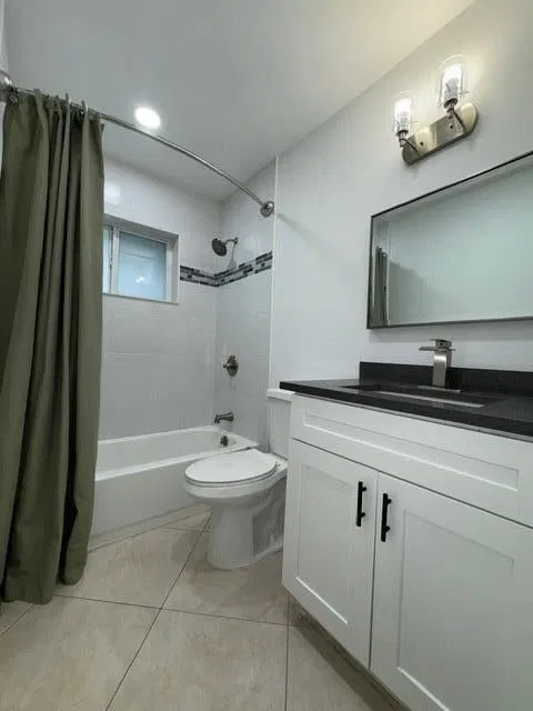 Residence photo 16