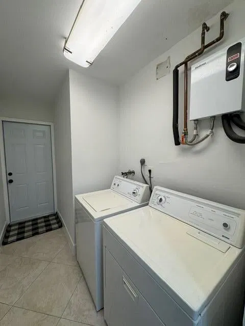 Residence photo 17