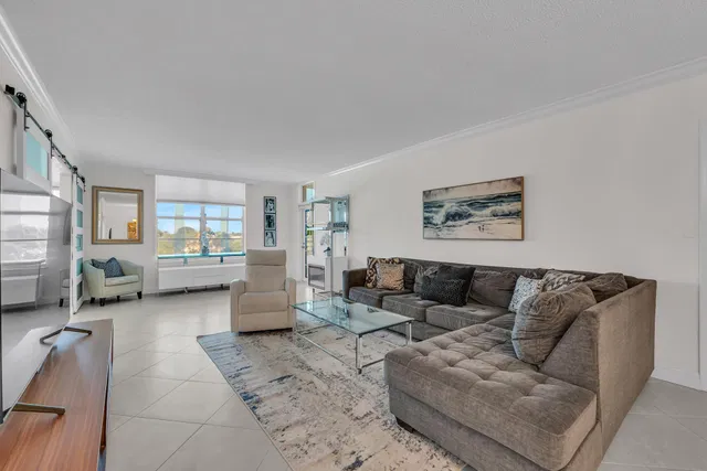 Boca Raton Unit 3 P photo 2