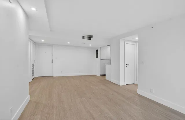 Boca West Country Club Unit 946 photo 9