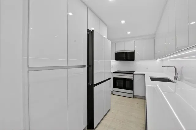 Boca West Country Club Unit 946 photo 11