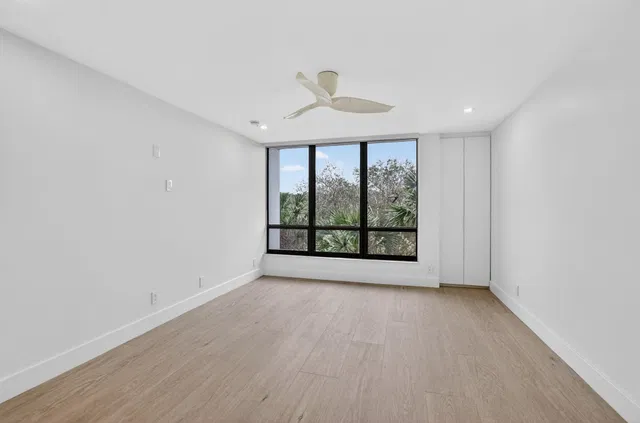 Boca West Country Club Unit 946 photo 14