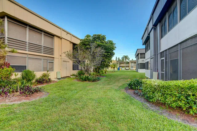 Residence photo 15