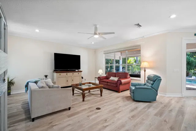 Sewall's Point Residence photo 6