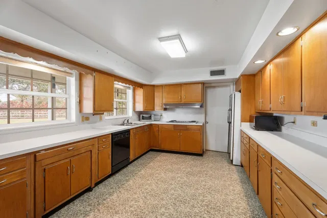 Residence photo 43
