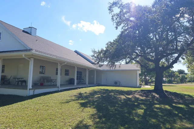 Residence photo 74