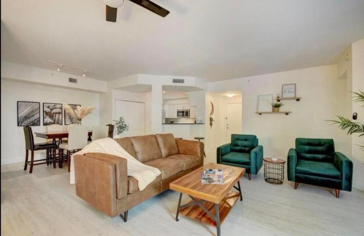  Unit 216 photo 4