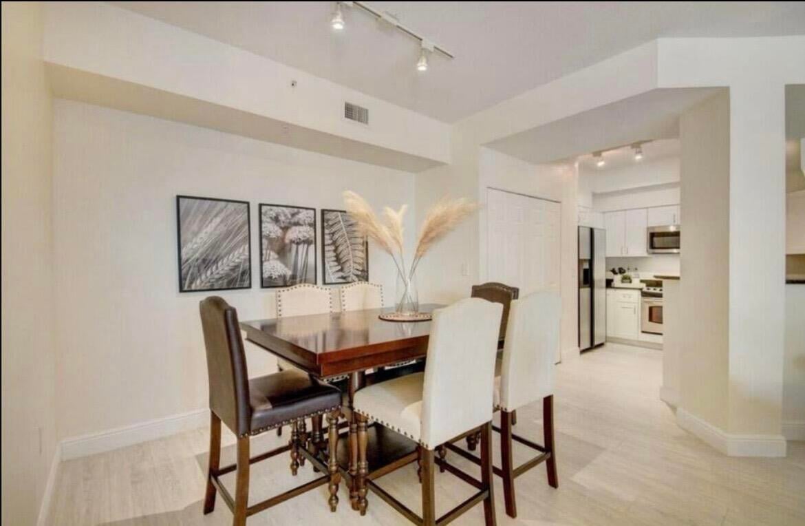  Unit 216 photo 5