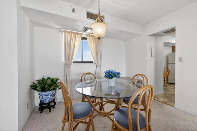 Unit 204 photo 20