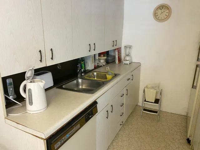  Residence photo 5