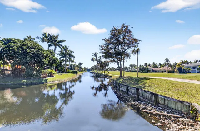 St. Andrews Country Club Residence photo 43