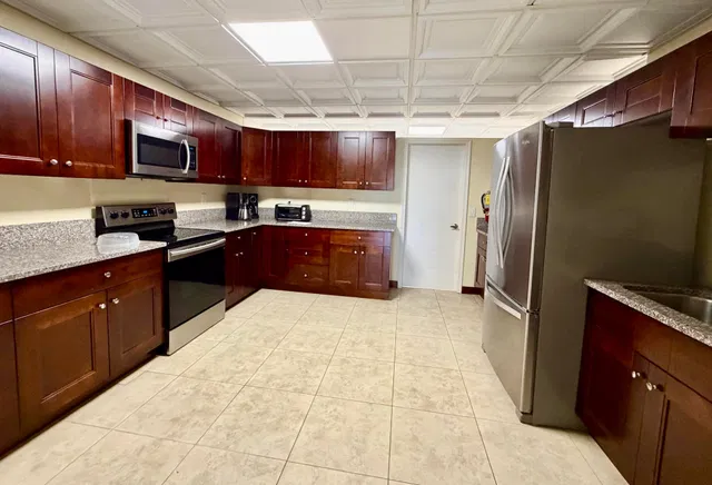 Unit 5110 photo 46