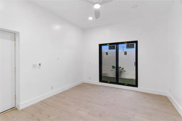  Residence photo 35
