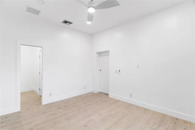  Residence photo 36