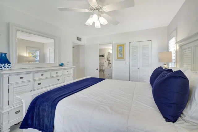 Unit 202 photo 14