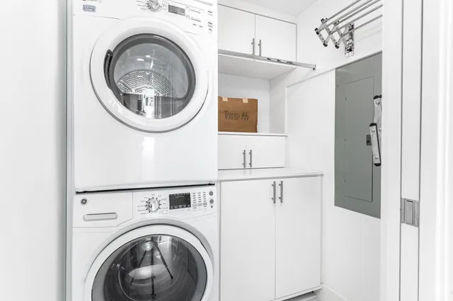 Tower 155 Unit 820 photo 15