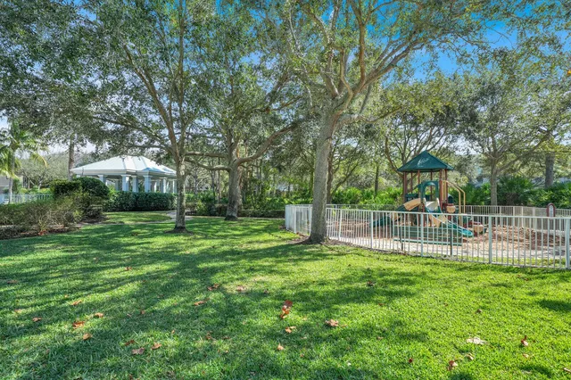 Botanica Residence photo 37