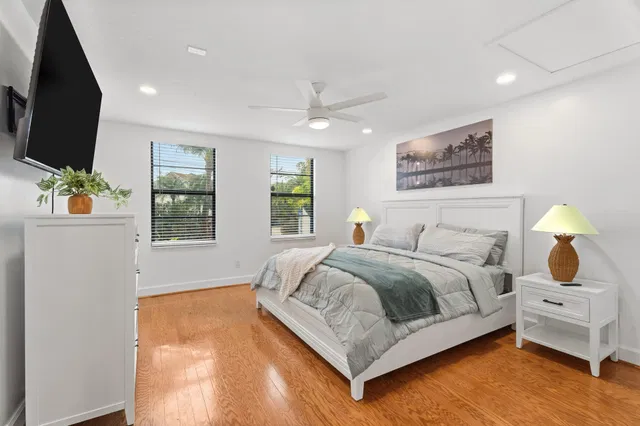 Residence photo 24