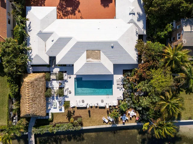 West Palm Beach Residence photo 2