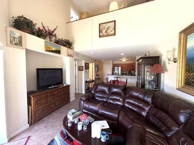  Unit 1106 photo 11