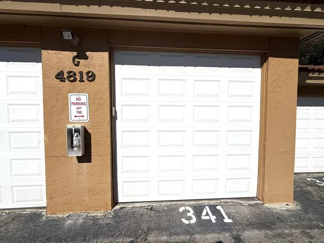  Unit 1106 photo 38