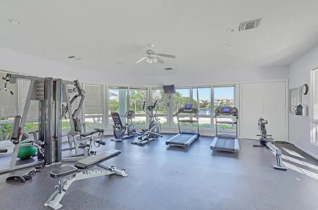 Unit 1609 photo 38