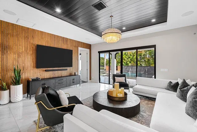 West Palm Beach Residence photo 14